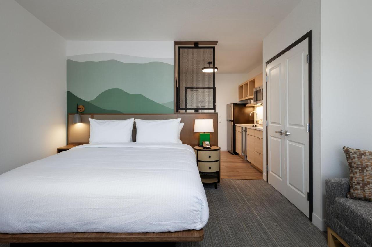 Towneplace Suites By Marriott Denver North Thornton Exterior photo